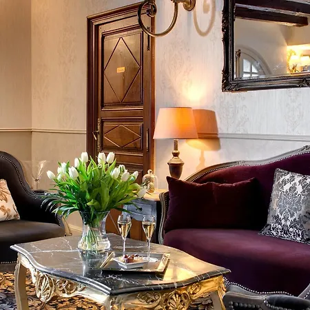 Hotel Saint-martin - La Maison Younan