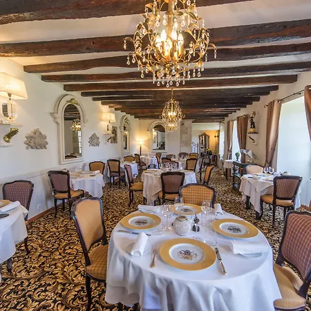 Saint-martin - La Maison Younan 4* Saint-Maixent-lʼÉcole