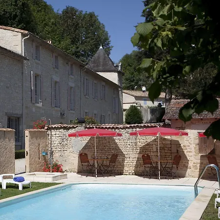 Saint-martin - La Maison Younan Saint-Maixent-lʼÉcole